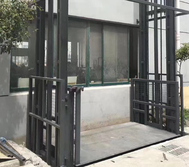 盐城导轨式施工升降机助力民生工程提速增效