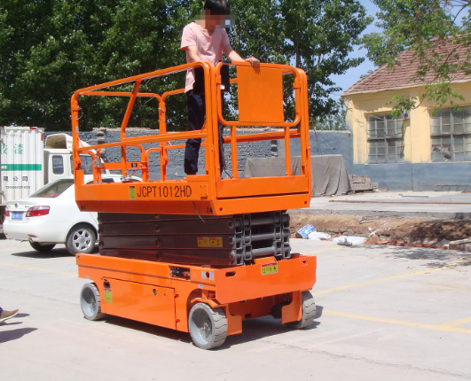 盐城移动式升降平台规格与使用规范